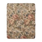 Vintage Rose Floral Sherpa Blanket – Cozy Cottage Throw for Home & Gifts