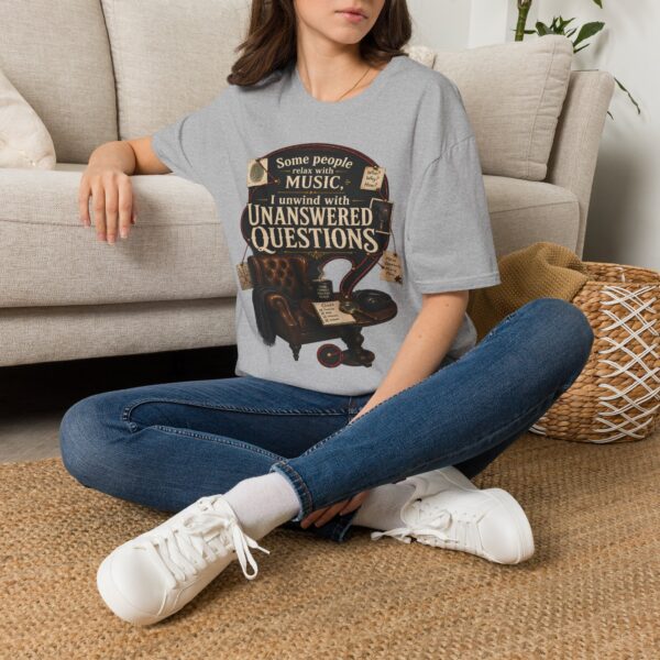 Unanswered Questions True Crime Tee | T-Shirt
