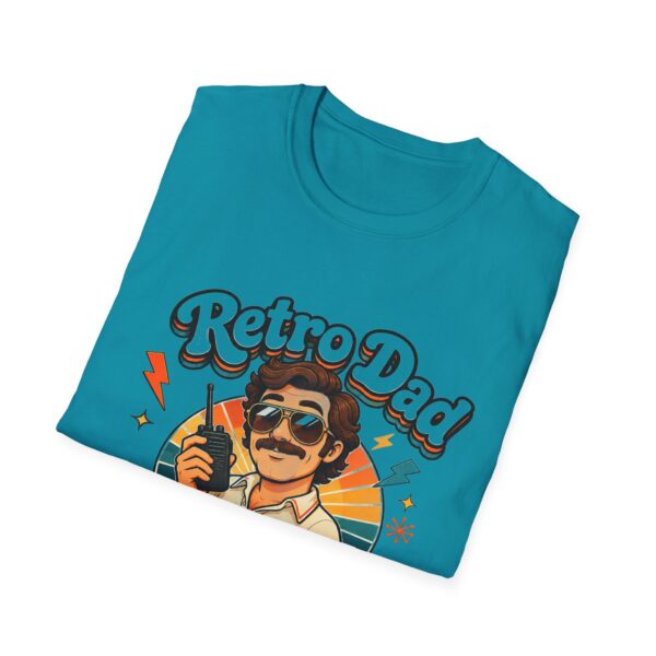 Retro Dad Energy T-Shirt — Vintage 70s Dad Vibes Graphic Tee