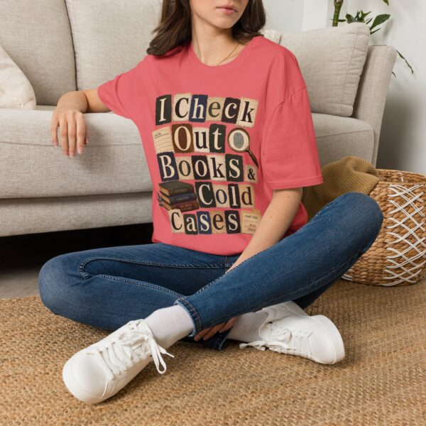 Book Lover T-Shirt — "I Check Out Books & Cold Cases" Graphic Tee