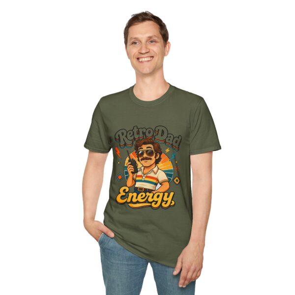 Retro Dad Energy T-Shirt — Vintage 70s Dad Vibes Graphic Tee