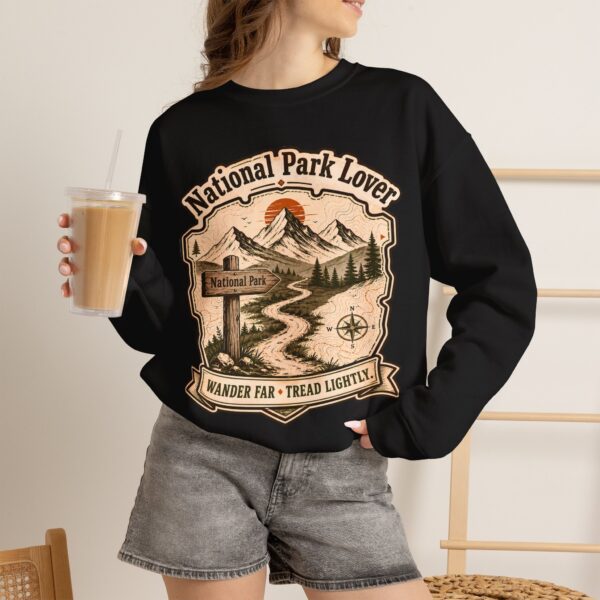 National Park Lover Vintage Hiking Crewneck Sweatshirt