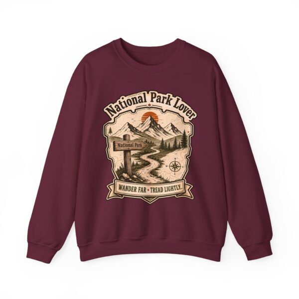 National Park Lover Vintage Hiking Crewneck Sweatshirt