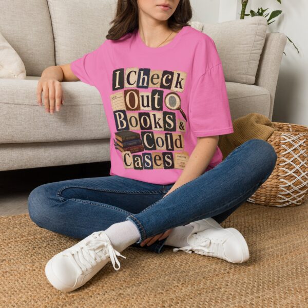 Book Lover T-Shirt — "I Check Out Books & Cold Cases" Graphic Tee