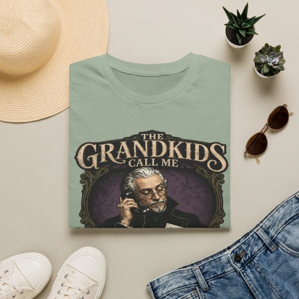 Grandpa T-Shirt — “The Grandkids Call Me When the Monsters Need Advice” Vintage Grandpa Tee