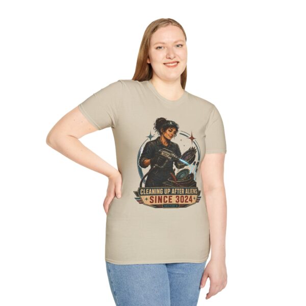 Alien Cleanup Crew T‑Shirt — "Cleaning Up After Aliens Since 3024" Sci‑Fi Graphic Tee