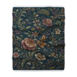 Floral Vintage Sherpa Blanket — Cozy Victorian Rose Fleece Throw