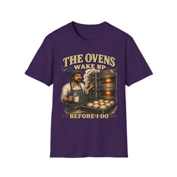 Baker's Tee — "The Ovens Wake Up Before I Do" Graphic T-Shirt