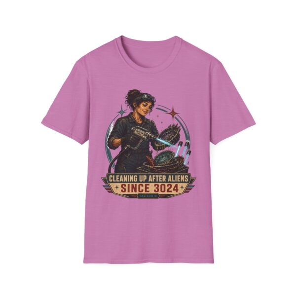Alien Cleanup Crew T‑Shirt — "Cleaning Up After Aliens Since 3024" Sci‑Fi Graphic Tee