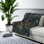 Floral Vintage Sherpa Blanket — Cozy Victorian Rose Fleece Throw