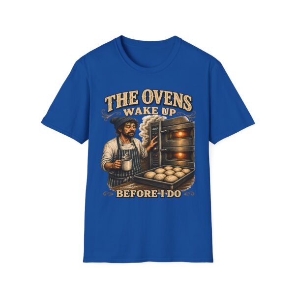 Baker's Tee — "The Ovens Wake Up Before I Do" Graphic T-Shirt