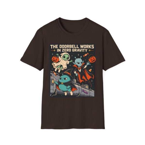 Halloween Alien Crew T‑Shirt — “The Doorbell Works in Zero Gravity” Retro Space Costume Tee