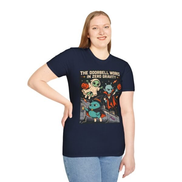 Halloween Alien Crew T‑Shirt — “The Doorbell Works in Zero Gravity” Retro Space Costume Tee