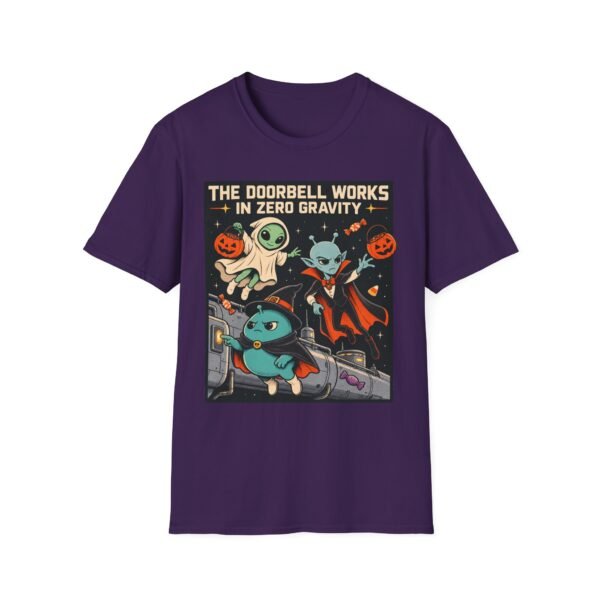Halloween Alien Crew T‑Shirt — “The Doorbell Works in Zero Gravity” Retro Space Costume Tee